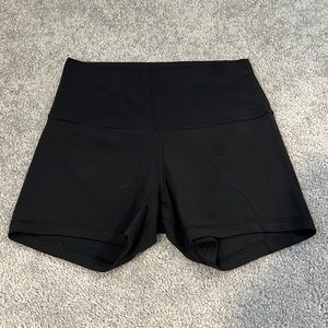 NWOT Lululemon Align High Rise Short 4” - Black Size 6